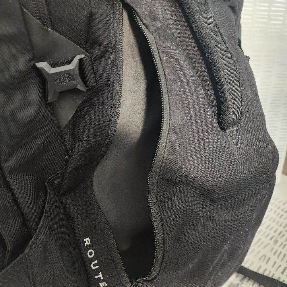 The North Face Router Flexvent Backpack - Picture 5 of 14
